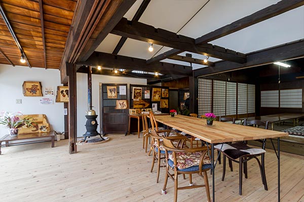 富士山麓・富士吉田〜古民家手相カフェ「北口夢屋」