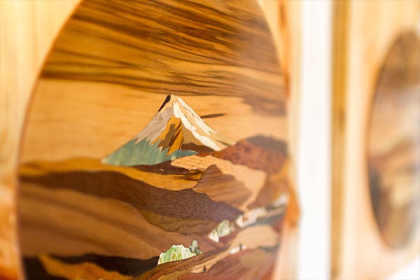 富士山麓・富士吉田〜古民家手相カフェ「北口夢屋」 象嵌ギャラリー